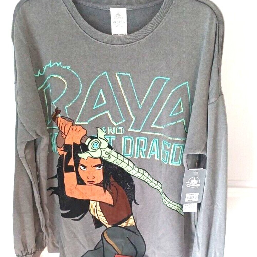 NWT Raya And The Last Dragon Disney Sweatshirt Women’s Sz Large Gray measurement